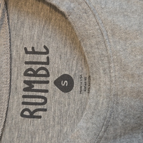 NWT Rumble Hacci Crew Sweatshirt Size Small - Picture 2 of 4